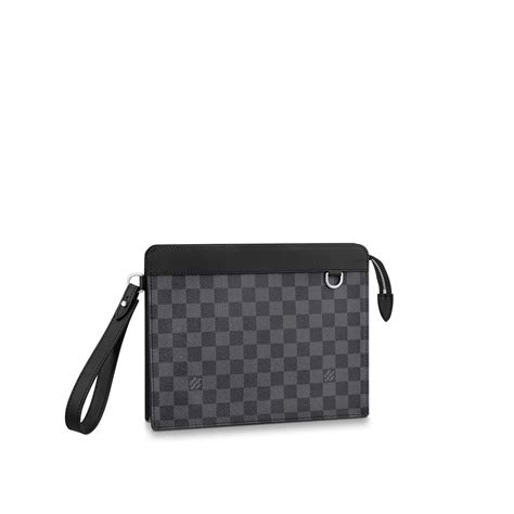 louis vuitton pouch mens|More.